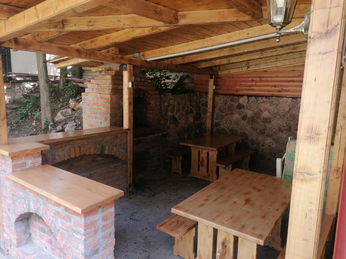 Appartement Vikendica Matovic Ovcar Banja Extérieur photo