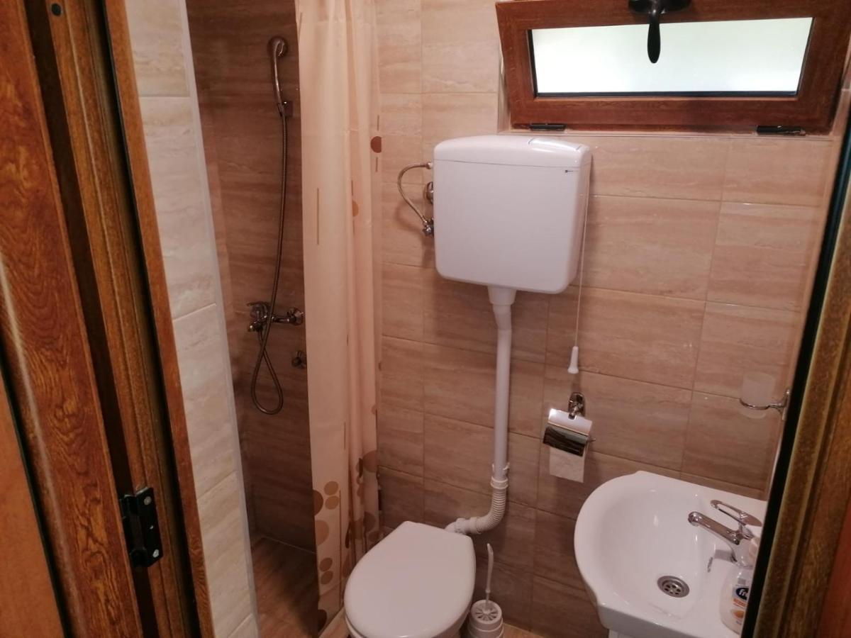 Appartement Vikendica Matovic Ovcar Banja Extérieur photo